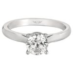 FlyerFit Classic Solitaire Engagement Ring
